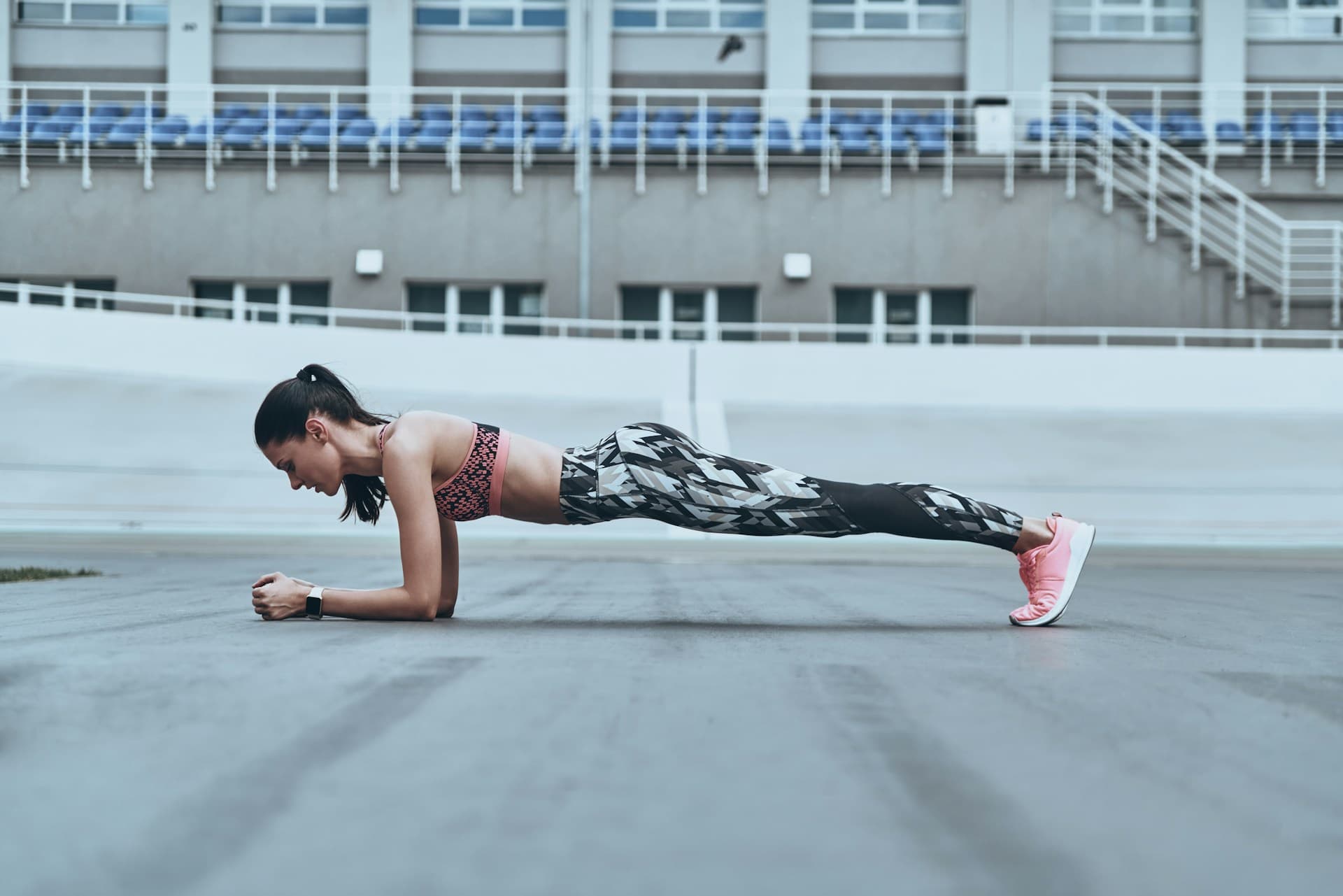 How to Reduce Belly Fat with the Plank